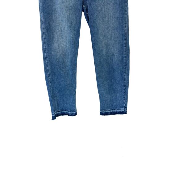 We the Free Jeans Curvy Button Fly Distressed Hem Straight Leg Denim Size 28 - Picture 5 of 11